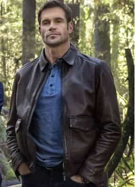 RUBY HERRING MYSTERIES PREDICTION MURDER (JAKE KILLIAN) STEPHEN HUSZAR LEATHER JACKET